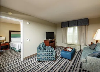 Homewood Suites by Hilton Portland hotel thumbnail 8