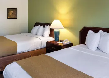 Quality Inn Shreveport Airport hotel thumbnail 7