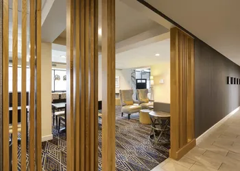 Courtyard by Marriott Austin-University Area hotel thumbnail 2