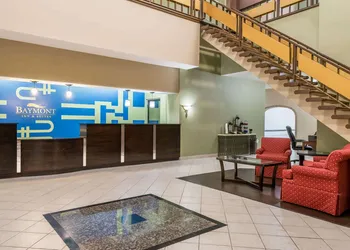 Baymont by Wyndham Kokomo hotel thumbnail 4