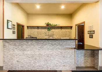 Quality Inn & Suites East Troy I-43 hotel thumbnail 5