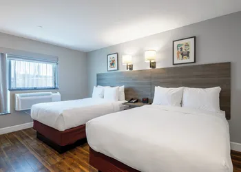 The Lodge Red Hook hotel thumbnail 8