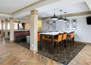 Landmark Hotel Dallas - Addison hotel thumbnail 6