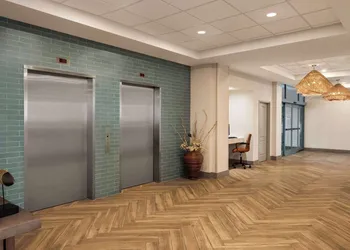 Hampton Inn Virginia Beach-Oceanfront South hotel thumbnail 2