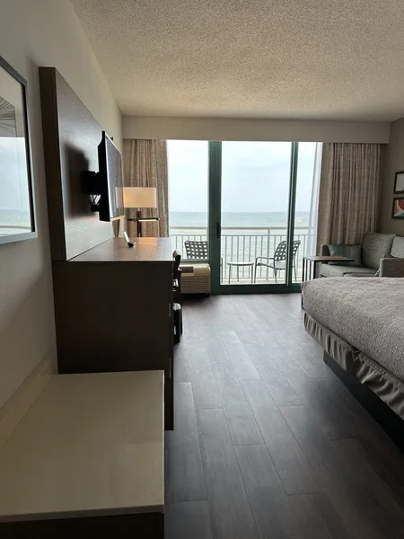 Hampton Inn Virginia Beach-Oceanfront South hotel detail image 6