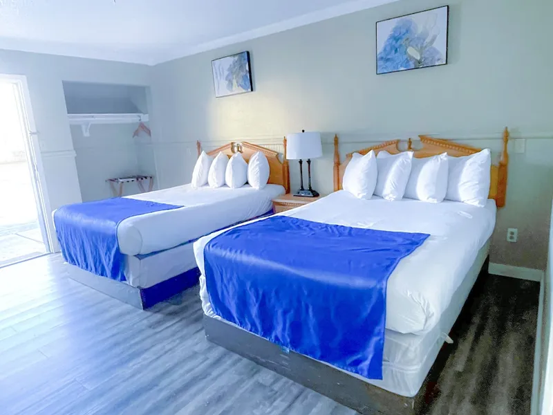 Studio 9 Fort Bragg, LLC. hotel detail image 6