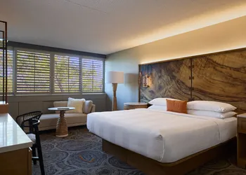 Marriott Phoenix Resort Tempe at The Buttes hotel thumbnail 8