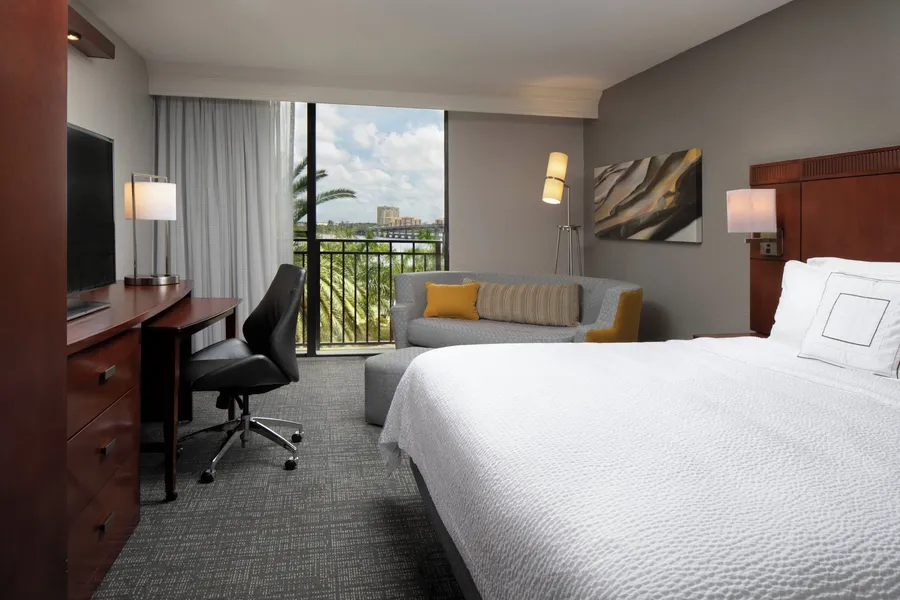 Courtyard by Marriott Bradenton Sarasota Riverfront hotel detail image 6