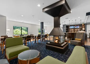 Courtyard by Marriott Burlington Williston hotel thumbnail 5