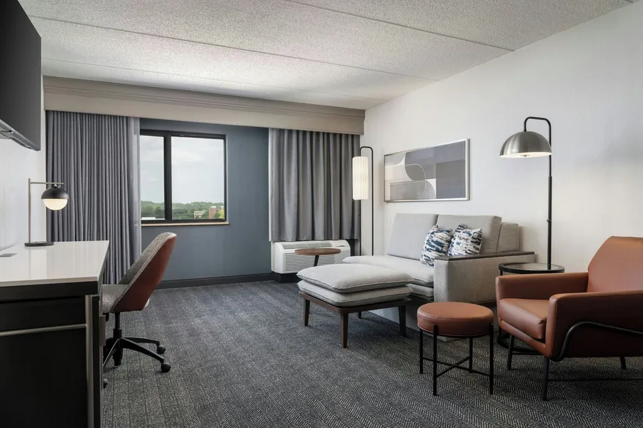 Courtyard by Marriott Cleveland Beachwood hotel detail image 6