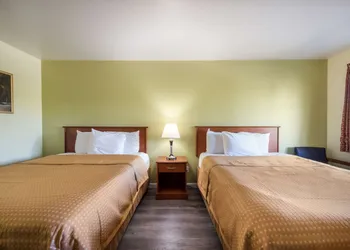 Americas Best Value Inn Santa Rosa, CA hotel thumbnail 4
