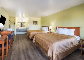 Americas Best Value Inn Santa Rosa, CA hotel thumbnail 5