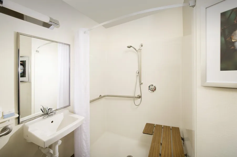 Candlewood Suites Richmond-South by IHG hotel detail image 2