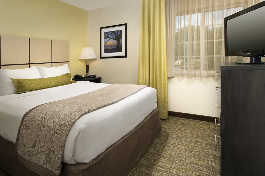 Candlewood Suites Richmond-South by IHG hotel detail image 6