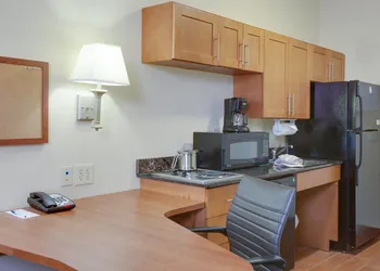 Candlewood Suites Richmond Airport by IHG hotel thumbnail 2