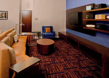 Courtyard by Marriott Columbus Downtown hotel thumbnail 2
