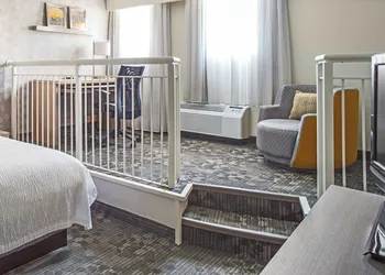 Courtyard by Marriott Columbus Downtown hotel thumbnail 6