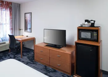 Fairfield Inn & Suites by Marriott Orlando at SeaWorld hotel thumbnail 6