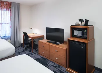 Fairfield Inn & Suites by Marriott Orlando at SeaWorld hotel thumbnail 8