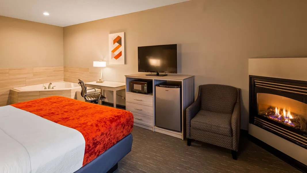 Best Western Plus New Cumberland Inn & Suites hotel detail image 6