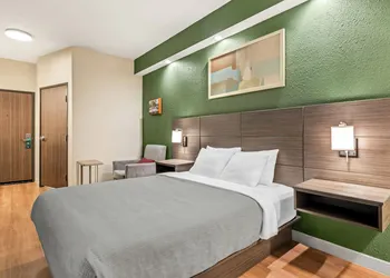 Quality Inn Pooler - Savannah I-95 hotel thumbnail 7