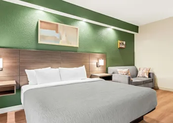 Quality Inn Pooler - Savannah I-95 hotel thumbnail 8