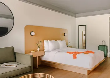 voco Kissimmee Orlando by IHG hotel thumbnail 4
