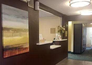Sonesta Simply Suites Dallas Galleria hotel thumbnail 2