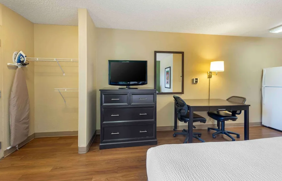 Extended Stay America Suites Bakersfield California Avenue hotel detail image 6