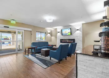 Comfort Inn Hobart-Merrillville I-65 hotel thumbnail 4