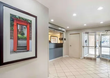 Extended Stay America Select Suites Chicago Westmont Oak Brook hotel thumbnail 3