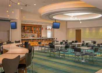 SpringHill Suites by Marriott New York LaGuardia Airport hotel thumbnail 3