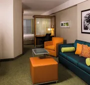 SpringHill Suites by Marriott New York LaGuardia Airport hotel detail image 7