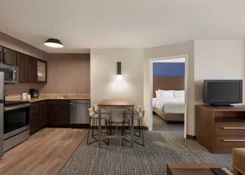 Residence Inn by Marriott Chicago Bloomingdale hotel thumbnail 5