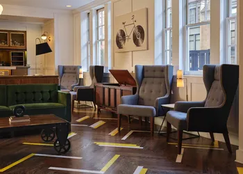 ACME Hotel Chicago, Outset Collection by Hilton hotel thumbnail 2