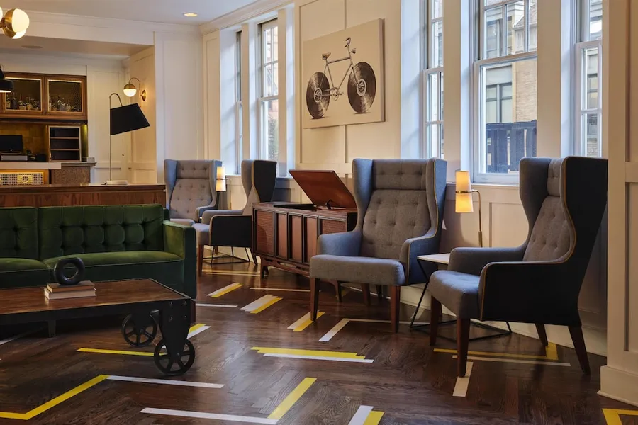 ACME Hotel Chicago, Outset Collection by Hilton hotel detail image 2