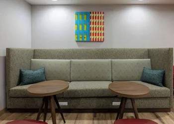 Hampton Inn & Suites Alpharetta Roswell hotel thumbnail 3