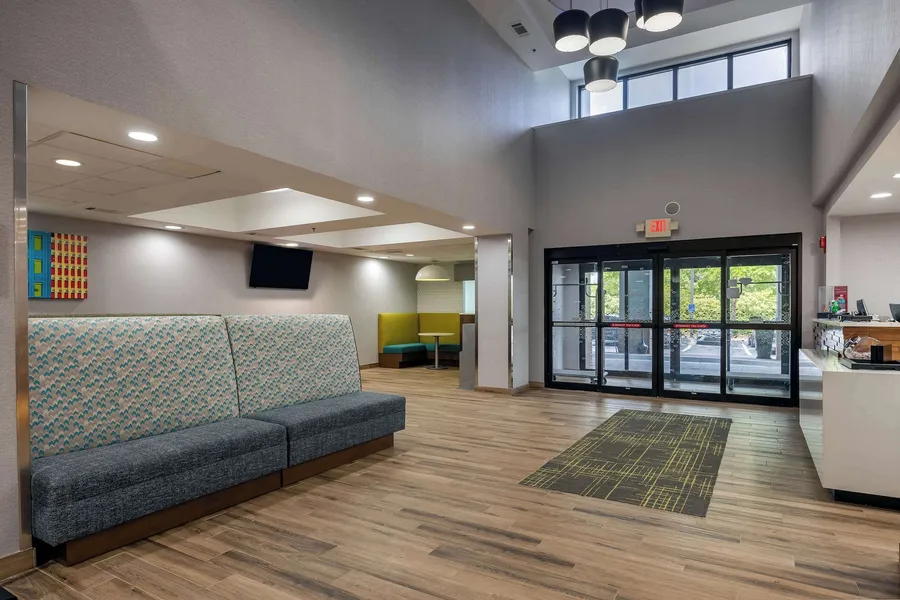 Hampton Inn & Suites Alpharetta Roswell hotel detail image 2