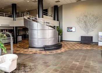 Quality Inn & Suites Orland Park - Chicago hotel thumbnail 5