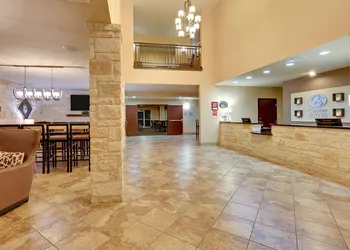 Comfort Suites Arlington - Entertainment District hotel thumbnail 4