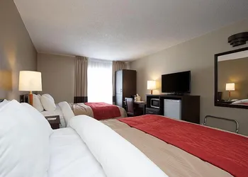 Comfort Inn Midland hotel thumbnail 6