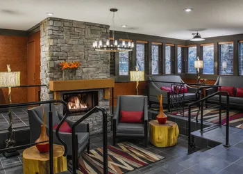 Whistler Village Inn And Suites hotel thumbnail 6