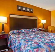 Rodeway Inn Meadowlands hotel detail image 7