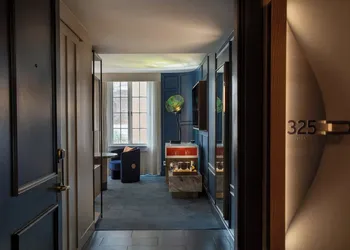 Hotel de la Poste – French Quarter, A Renaissance Hotel hotel thumbnail 8
