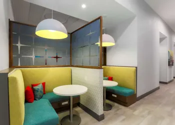 Hampton Inn & Suites Pittsburgh-Downtown hotel thumbnail 3