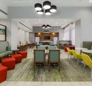 Hampton Inn & Suites Pittsburgh-Downtown hotel detail image 5