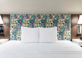 Hampton Inn & Suites Pittsburgh-Downtown hotel thumbnail 8