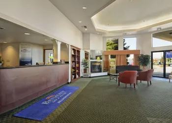 Baymont by Wyndham Bellingham hotel thumbnail 2