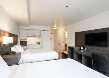Baymont by Wyndham Bellingham hotel thumbnail 7