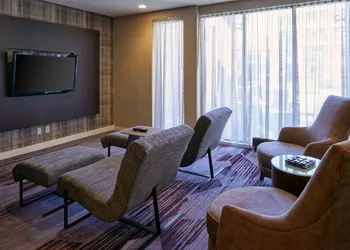 Sonesta Select Indianapolis Carmel hotel thumbnail 4